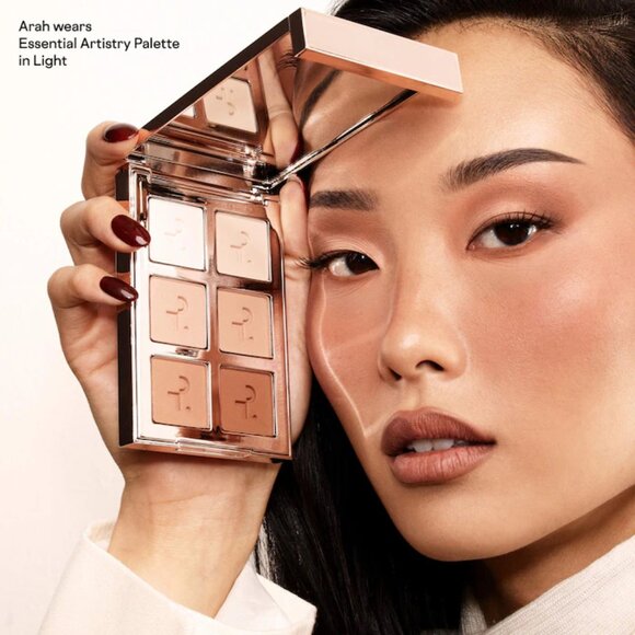 Just found my new favorite palette 😍 @patricktabeauty Major  NIB ✅ Patrick Ta #LIGHT Essential Artistry Edit Eyeshadow Palette ⭐ BNIB